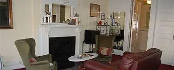 Stay The Night B&B New York 2*,